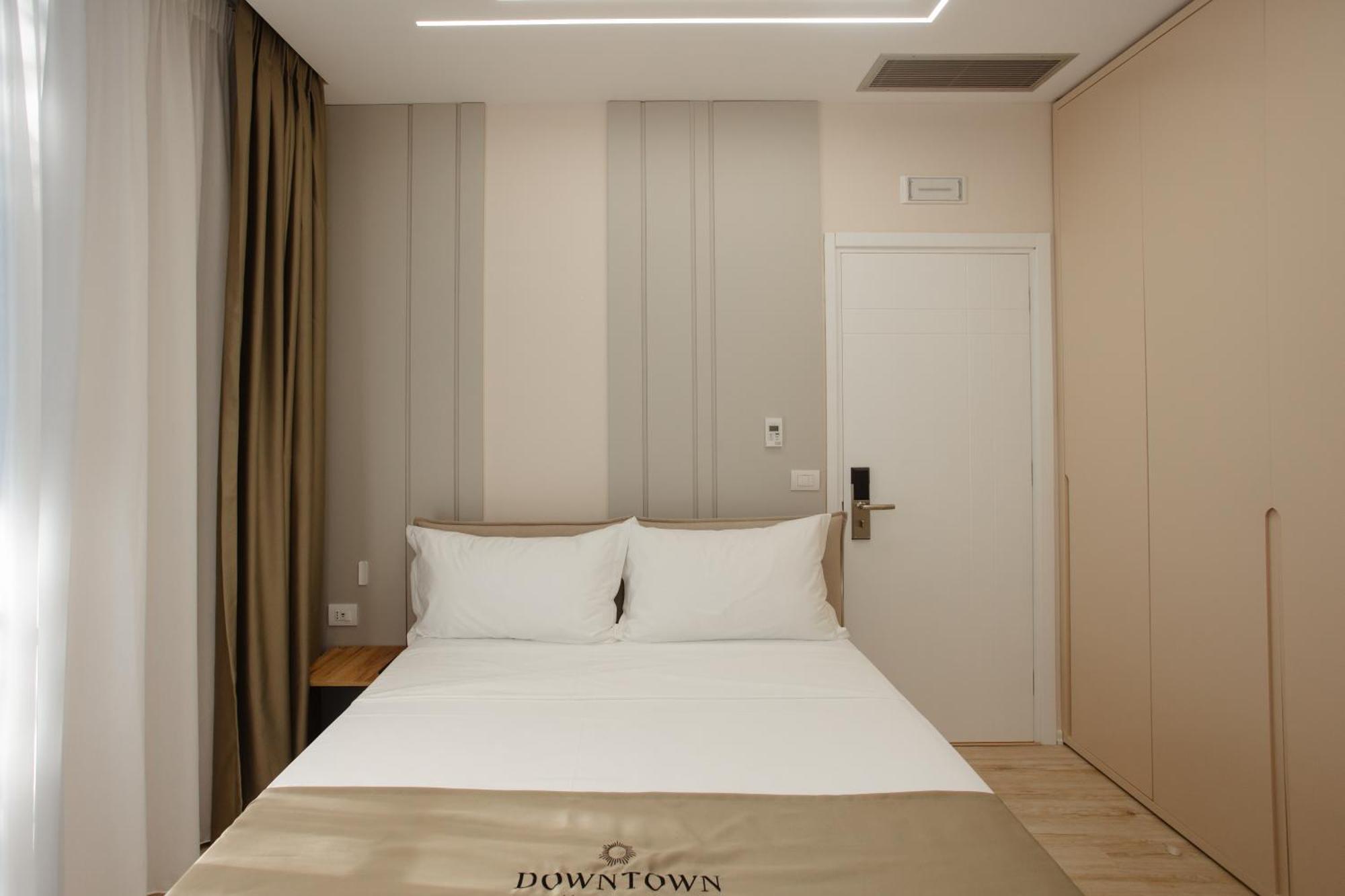 Downtown Hotel Шкодер Екстер'єр фото