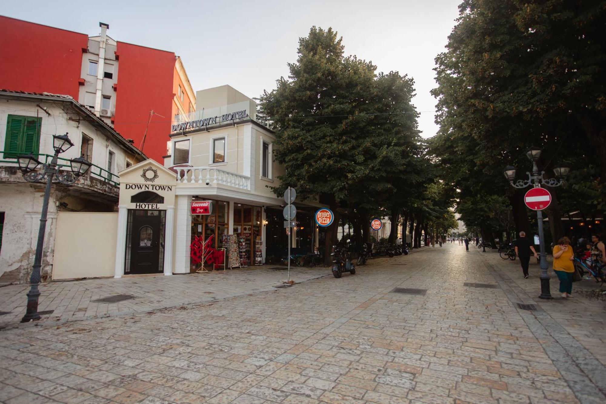 Downtown Hotel Шкодер Екстер'єр фото